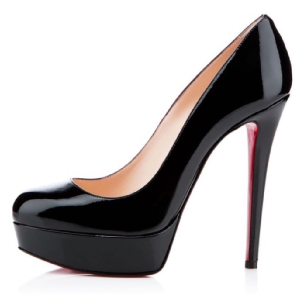 Christian Louboutin Bianca patent heels RETAIL 875!